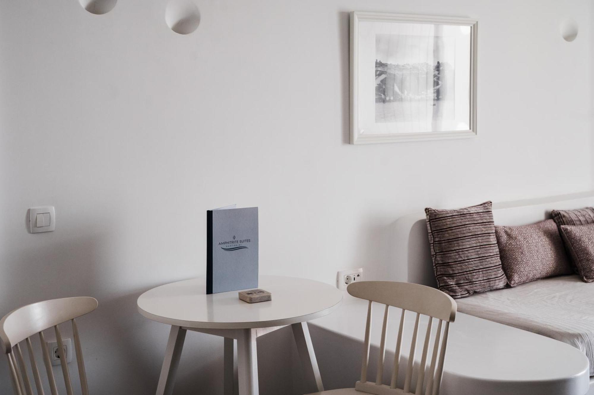 Amphitrite Suites Santorini Vóthon Dış mekan fotoğraf